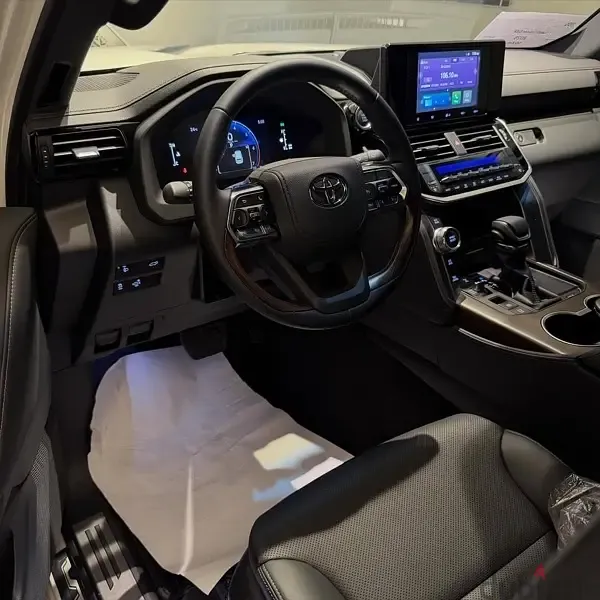 Toyota Land Cruiser 2025